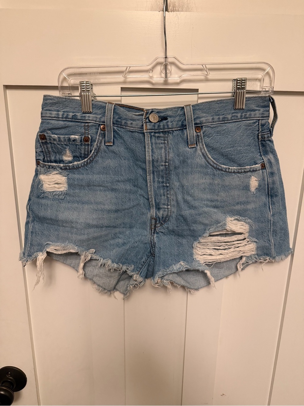 Levi’s 501 Cut Off Jean shorts button fly size 28 distressed medium Wash denim